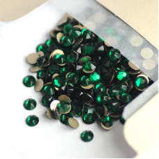 2088-XIRIUS Стразы Emerald SS16, 100 штук 2088-XIRIUS Стразы Emerald SS16, 100 штук